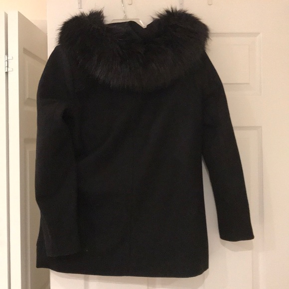 Coat - Picture 4 of 8